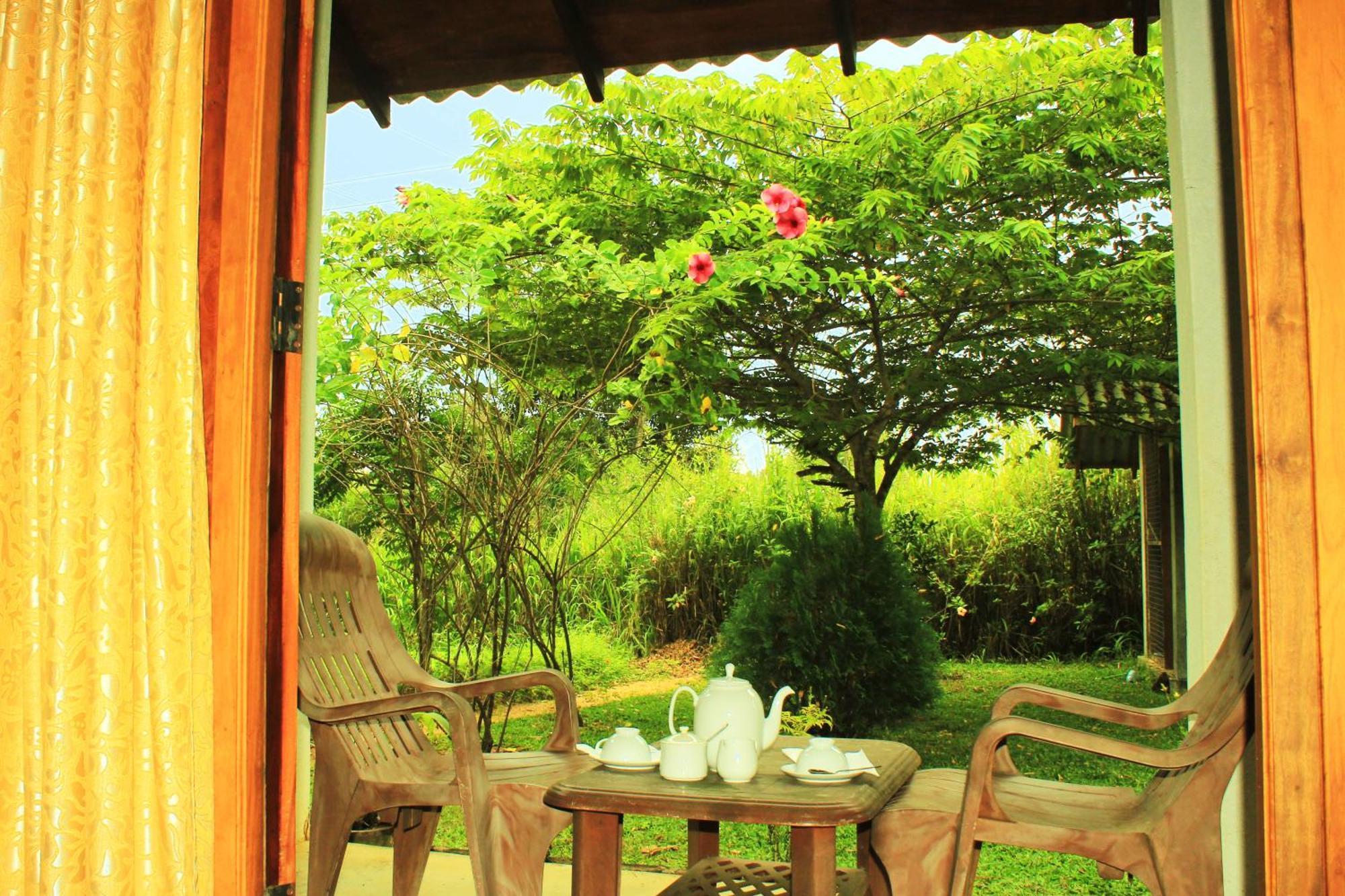 Sinhagiri Villa Sigiriya Exterior foto